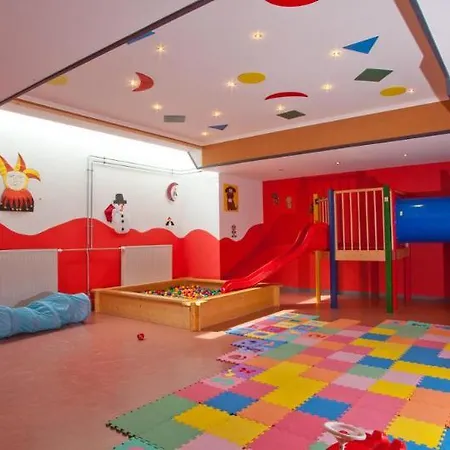 Lengauer Hof Hotel 4*