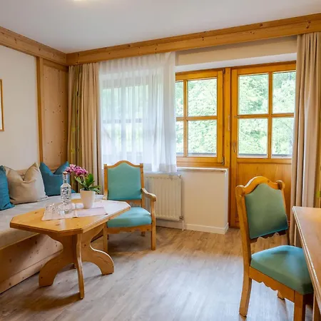 Szálloda Lengauer Hof 4*
