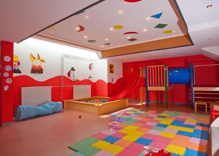 Lengauer Hof Hotel 4*